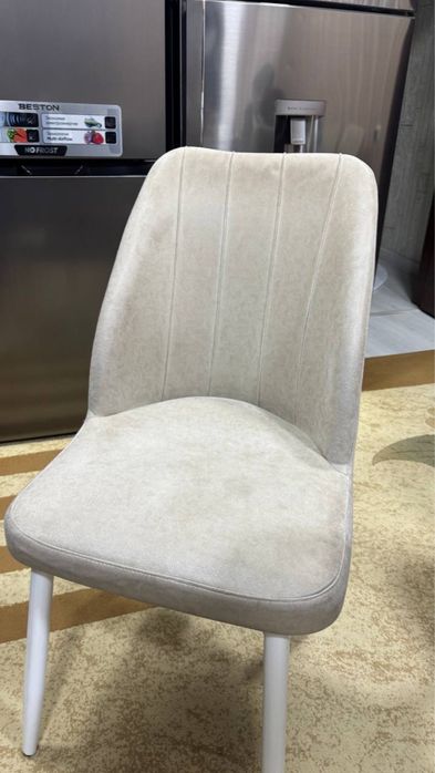 Stul oyogʻi temirli