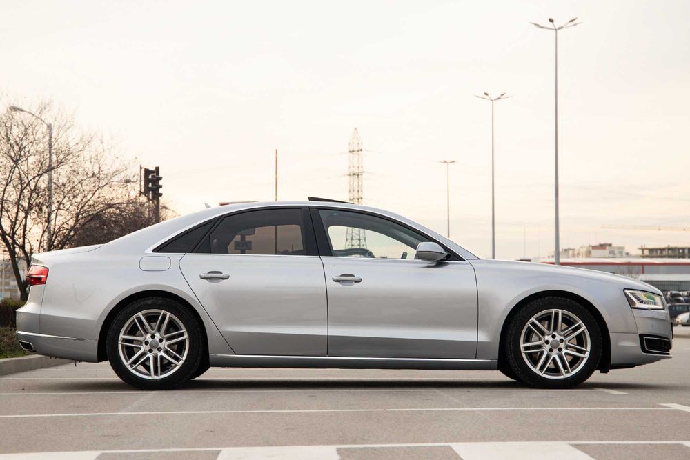 Audi A8 3. 0 TDI Quattro Tiptronic 2015 г.