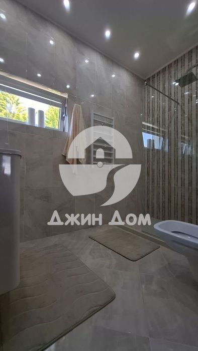 Продава се Къща в Бургас, Сарафово - 187 кв.м за 2942 €/кв.м - Снимка #6