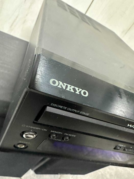 Мини аудио система ONKYO CR-305FX CD  Tuner
