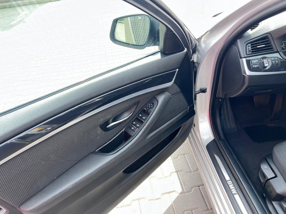 Vand BMW seria 5 ,525d XDrive