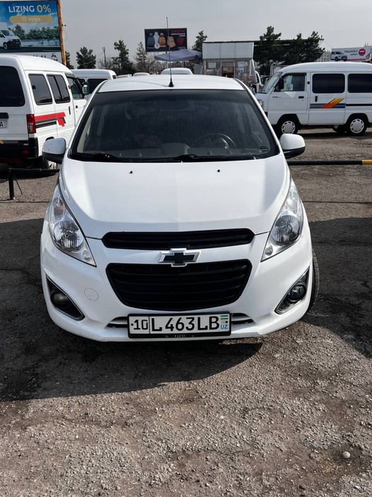 Chevrolet spark 2015