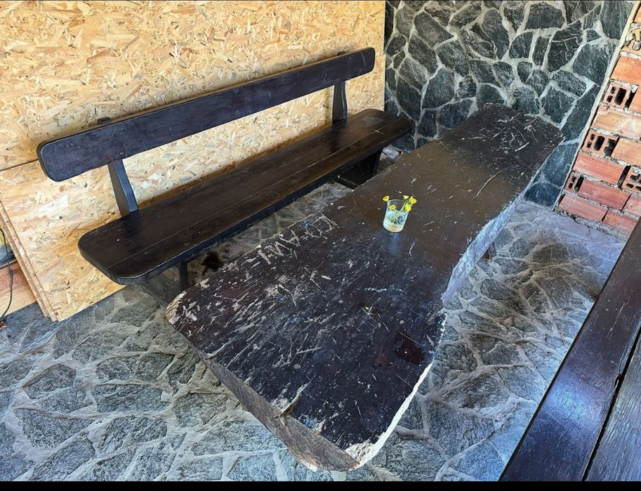 комплект маса с пейки естествено дърво