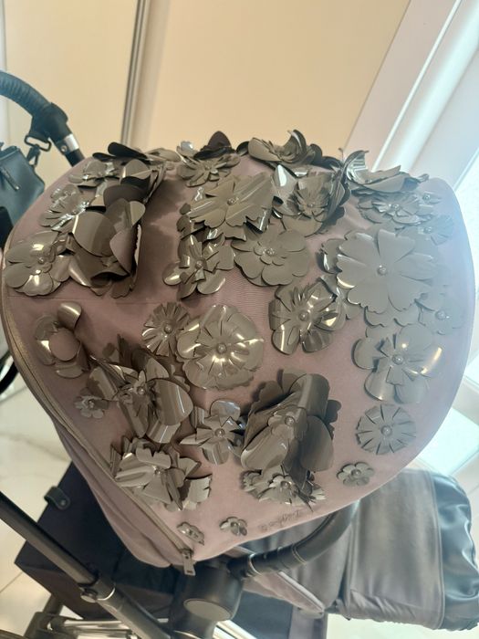 Комплект Cybex Priam 3.5 Simply Flowers Grey+чанта