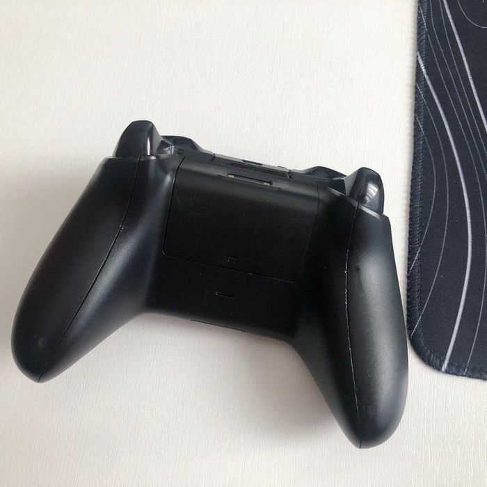 Геймпад Xbox One (One/S/X)