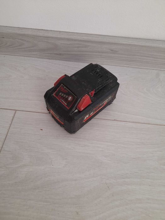 Milwaukee M18HB5.5 батерия