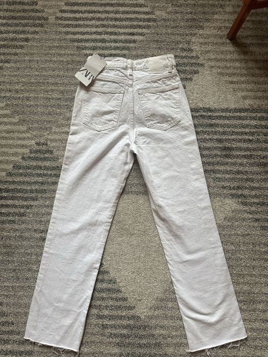 Нови Бели Дамски Дънки Zara