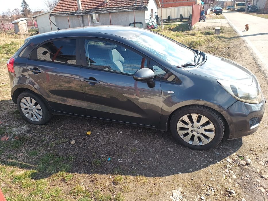 Vând KIA Rio 1.1crdi