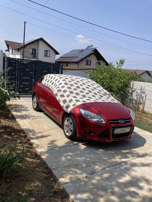 Vând Ford Focus – 2014 – Benzină