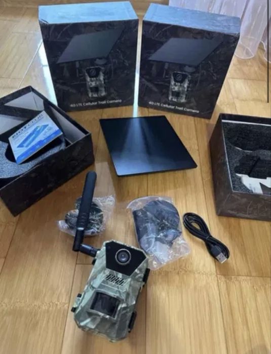 Camera video 4g vanatoare cu SIM transmitere distanta si panou solar