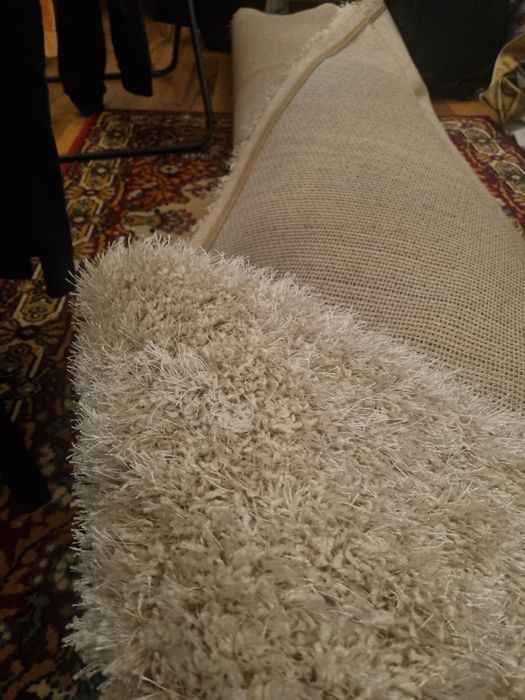 Vând covor de dimensiuni mari 300x400 cm