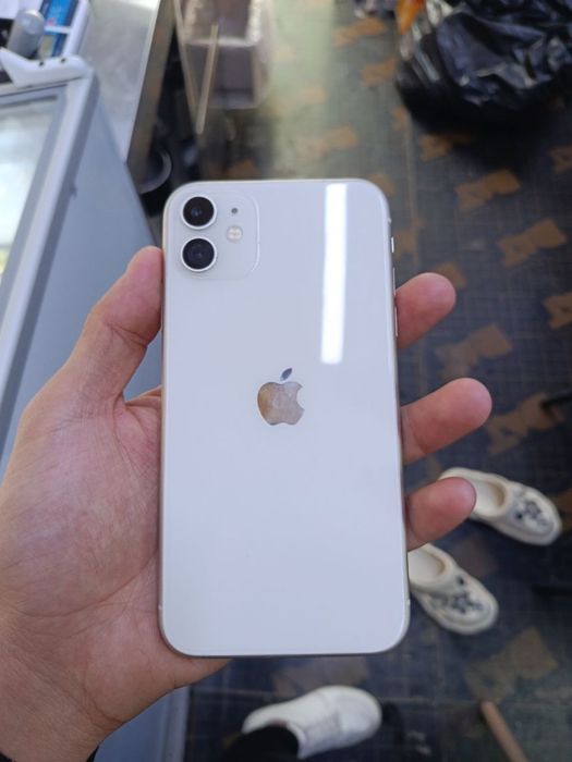 Iphone 11 sotiladi