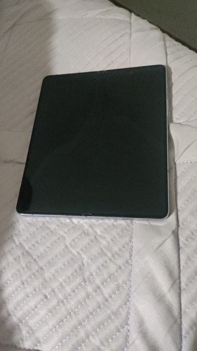 Samsung galaxy z fold 5