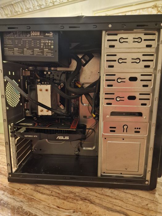 Продам компьютер озу ddr 4 4 gb core i-5 6500 с 1050 ti 4 gb видеокарт