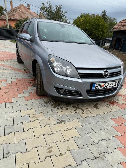 Vând Opel Astra H