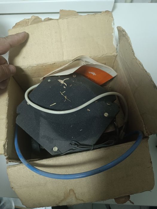 Магнитофон новый в упаковке СССР