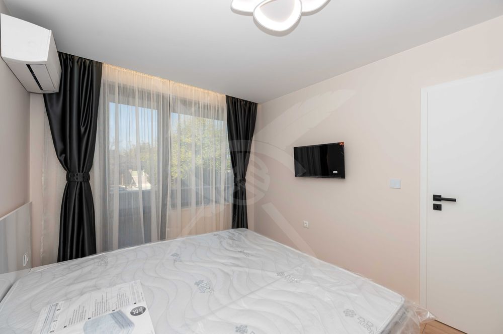 Нов тристаен апартамент в Западен 94441