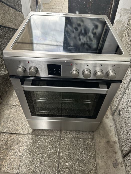 Свободно стояща готварска печка Шарп/Sharp