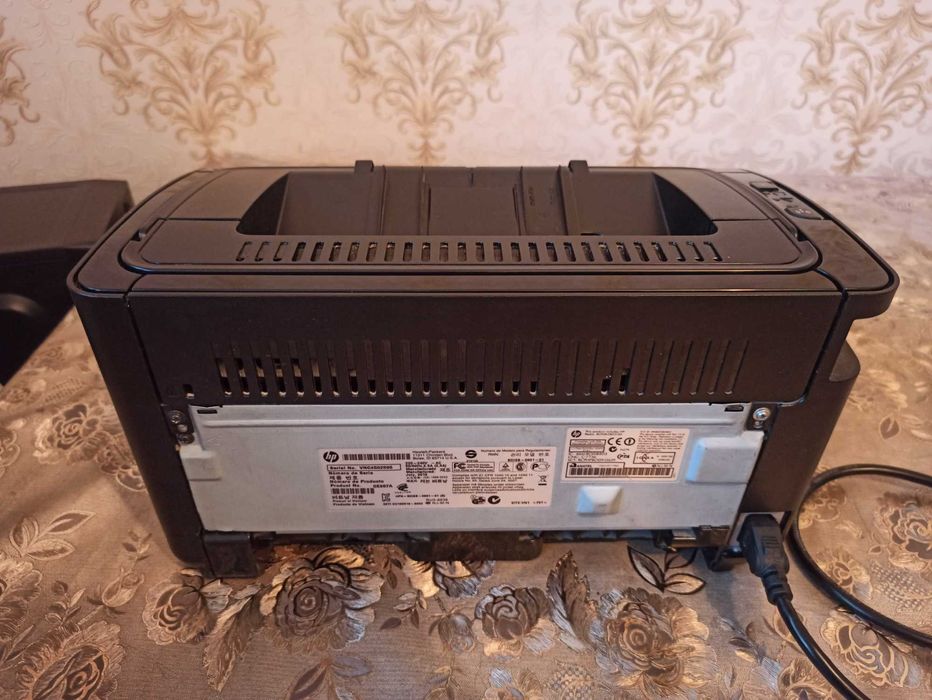 Принтер HP laserjet P1102w