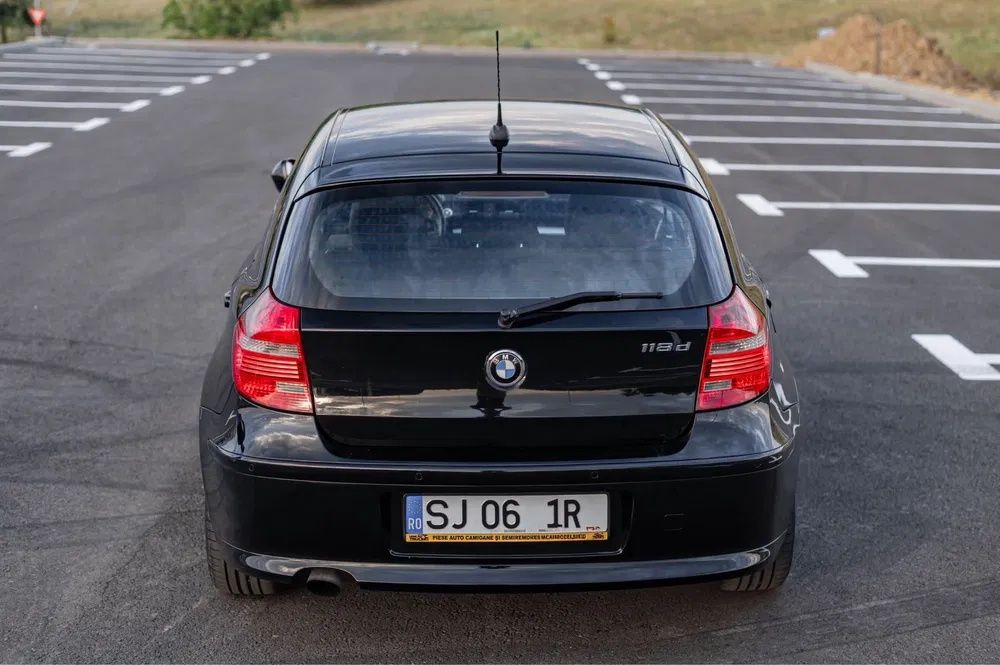 Vând sau schimb BMW seria 1 e87, 2.0 TDI 143 CP, 189.000 KM reali