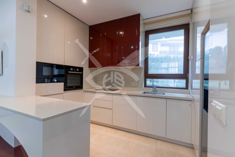 Продава се Къща в с. Кладница, Област Перник - 193 кв.м за 1586 €/кв.м - Снимка #4