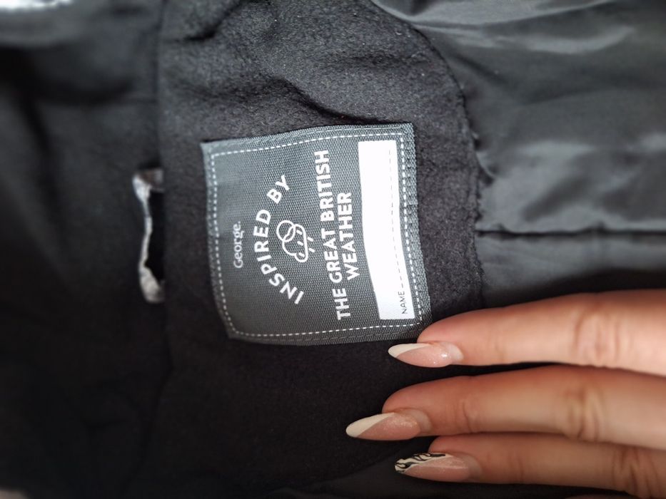 Чисто нов космонафт от George, размер 104 (3-4 години)