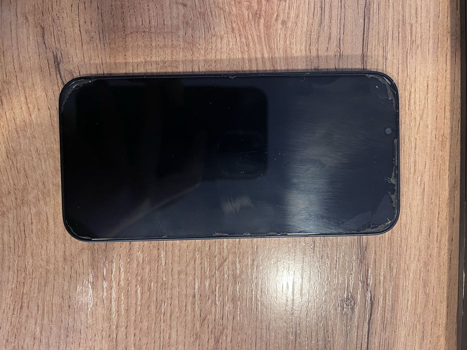 Продается Айфон 13