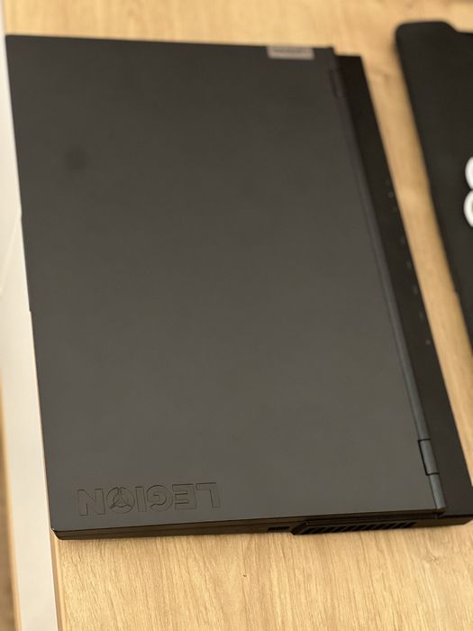 Lenovo Legion 5 15IMH05 – i7-10750H | GTX 1650 Ti | 16GB RAM