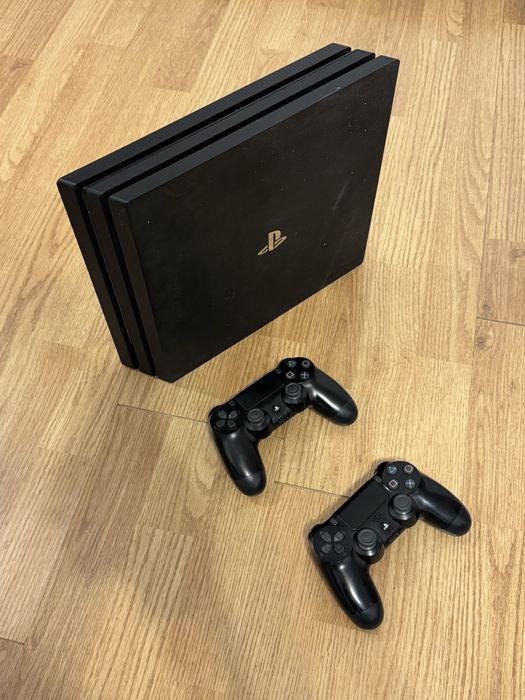Sony PlayStation 4 Pro • 1TB • PS4 Pro