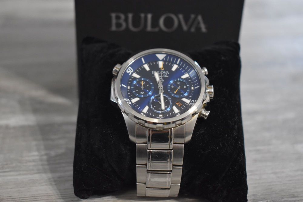 Bulova часовник оригинал