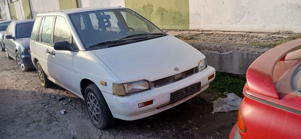 Nissan  prairie 1994 2.0i