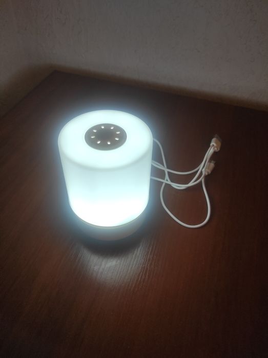 Сенсорный LED-ночник / настольный светильник (новый)