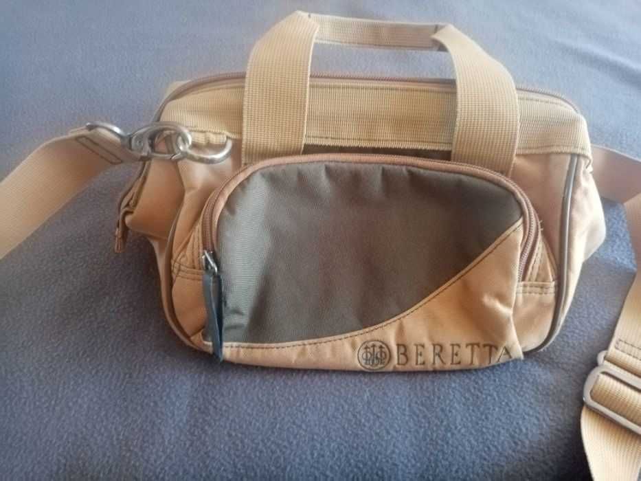 Чанта БЕРРЕТА с дълга дръжка.