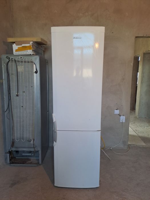 Продам холодильник