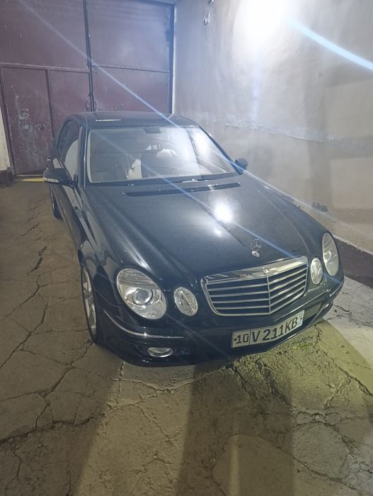 Mercedes w211 E200
