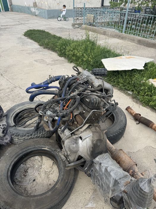 Дигатель сотка инжектор