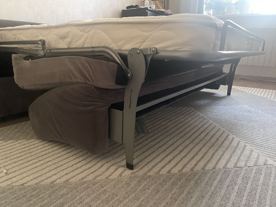 Диван кровать .. срочно срочно