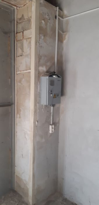 Гараж с высокими воротами