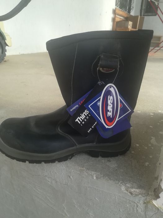 Спецодежда Қысқы арнайы маман киімі