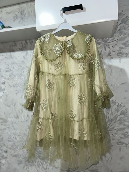 Продам нарядные платья!