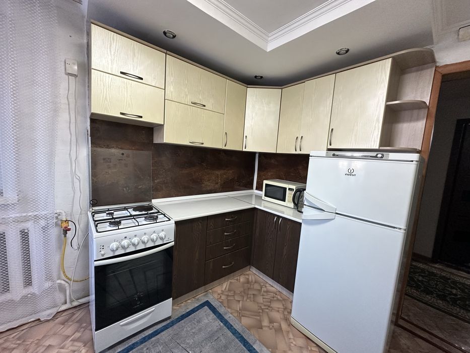 Продам кухонный гарнитур