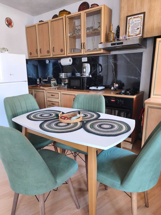 Чепеларе, апартамент, 1 стая тип студио в къща, две други спални.