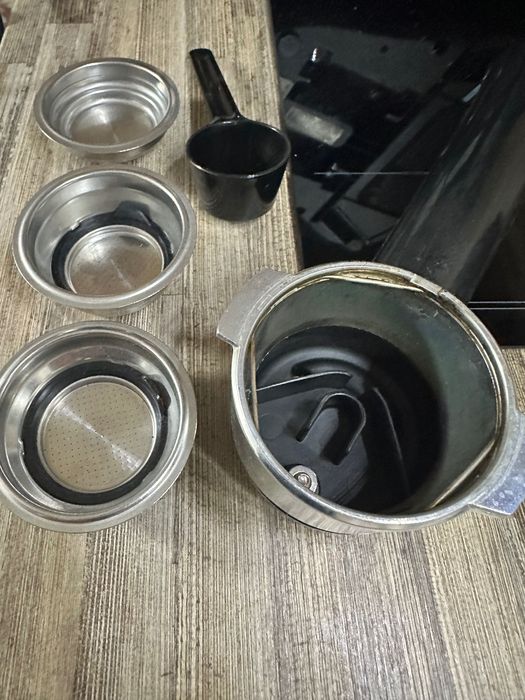 Кафе машина DeLonghi Eco 311.W