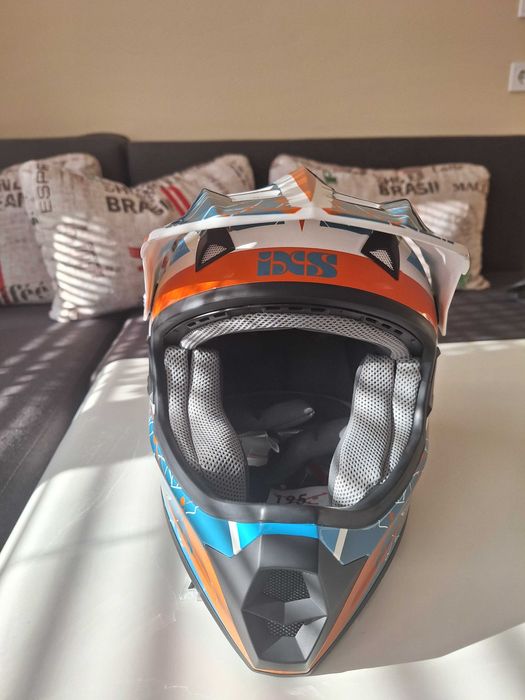 Детска мото каска