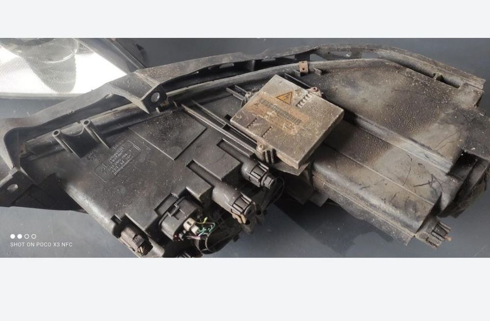 Far Stanga Dreapta Mazda 6  Volan Stanga