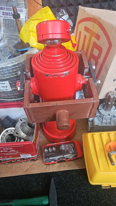 Cilindru basculare 15 tone 5 trepte