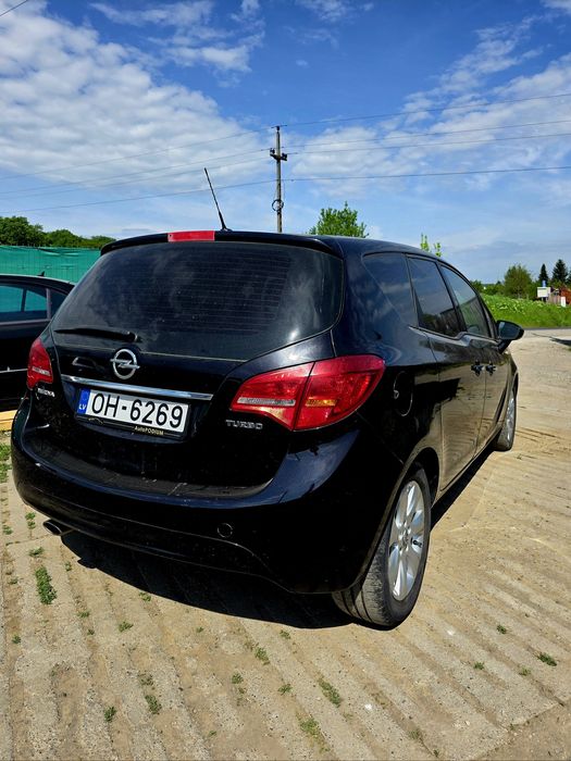 Vand Opel Meriva 1.4 benzina euro 5 / 117000km