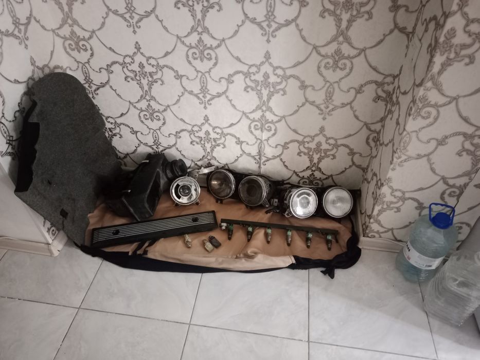 Запчасти на БМВ 525
