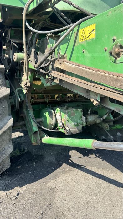 Продам John Deere 9500