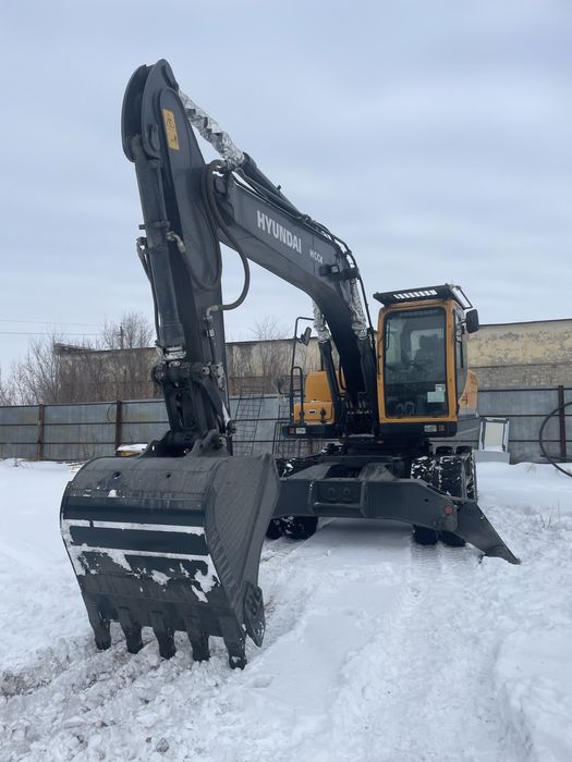 Услуги Экскаватор с гидромолотом (отбойник)